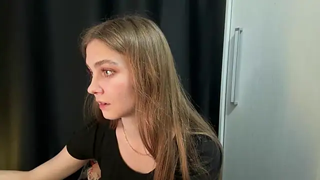 Babysmall_girl live cam on StripChat