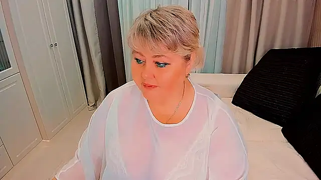 BIGTITSBBW live cam preview