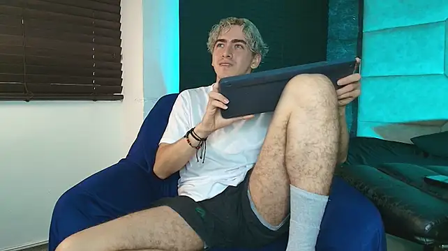 Tyler_Mcrey webcam