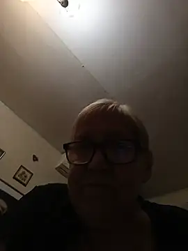 Molli1408 live cam preview