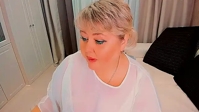 BIGTITSBBW live cam preview