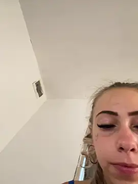 Katherinabby33 webcam