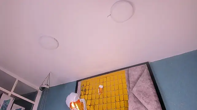 Camilaa_Sanchez_ live cam preview