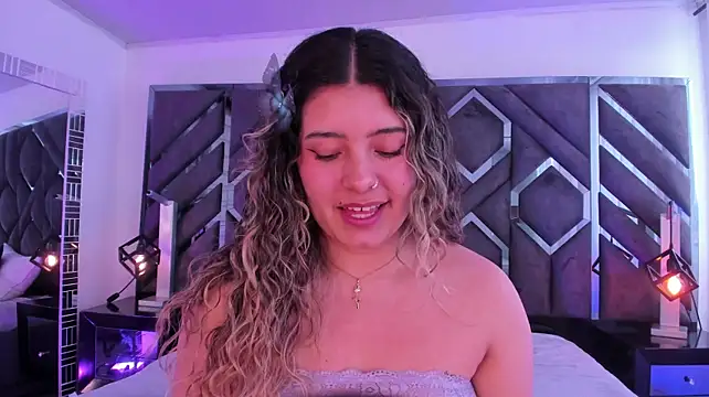 ChloeBelle_