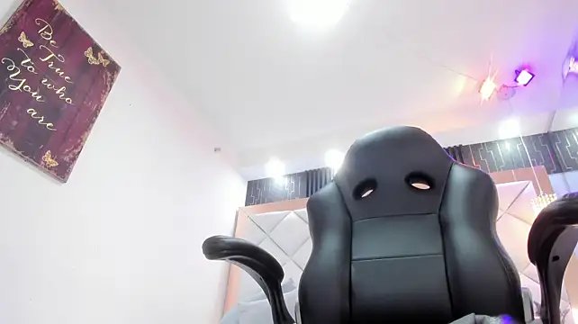 zoe_georgia live cam preview
