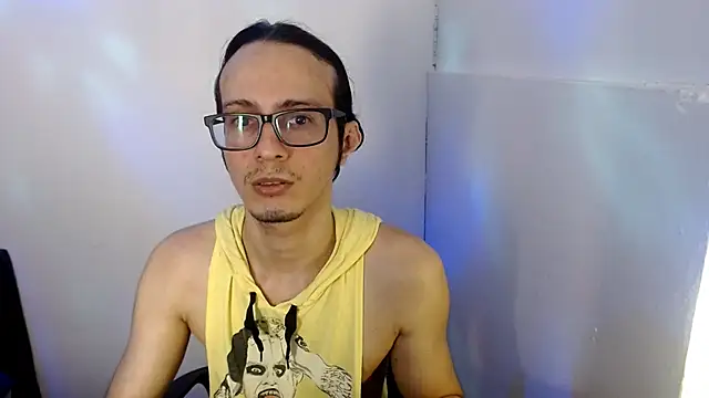 cholitohermoso live sex cam