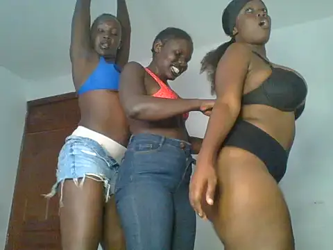 Nasty_Tetty