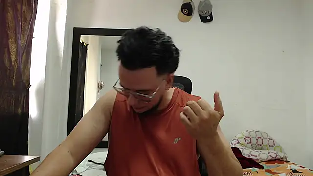 cloudsxxx webcam