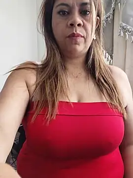 Laura-Hernandez