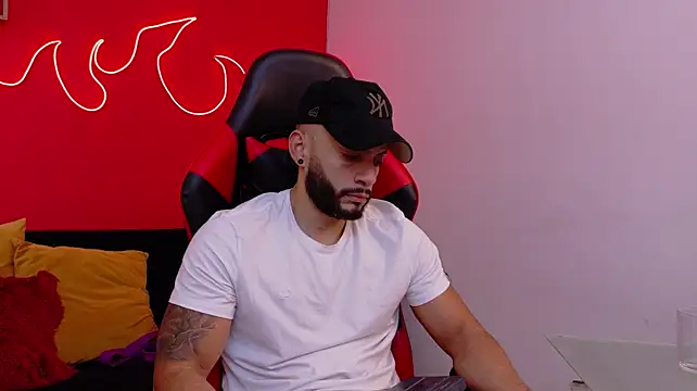 Mike_savage3 live sex cam