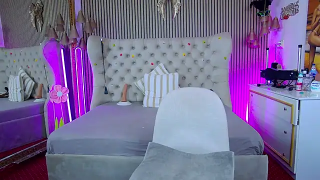 PlayfulShow