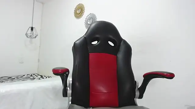 yulia-wolf webcam