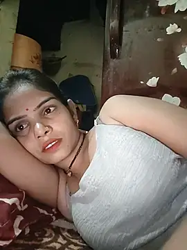 kamini_hat webcam