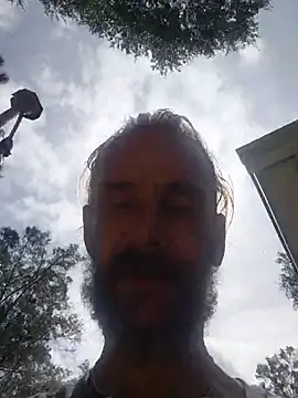 Hungwell1515 live sex cam