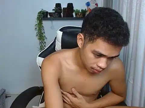 curlyasian_njxx (M twink) - jerking