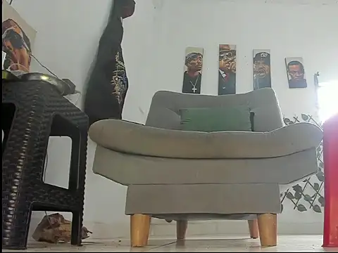 Latins_Boss webcam