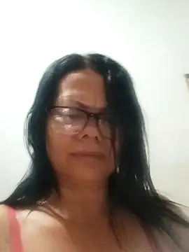 AfroditaX23 webcam