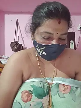 tamil_lathikaaa webcam
