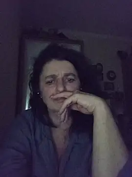 MidnightRose7192 webcam