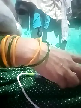 POOJASEXBHABHI webcam