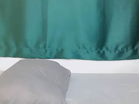 Queen_pretty3 webcam