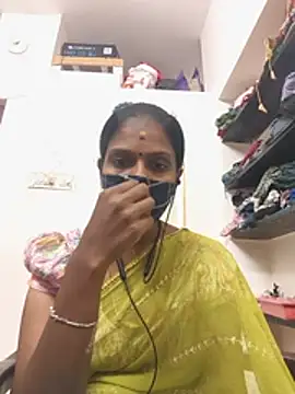 Tamil_Yalini12 webcam
