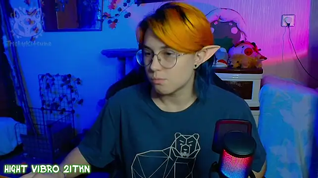 TrickyKitsune webcam