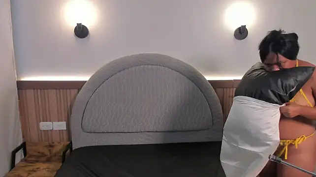 yeikafoxy webcam