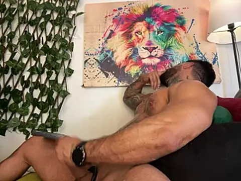 Miller_dominant webcam