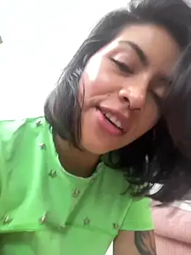 sara-jules webcam
