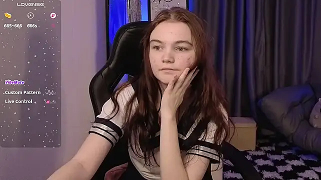 emmysmall webcam