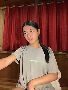 hugecock_molly webcam