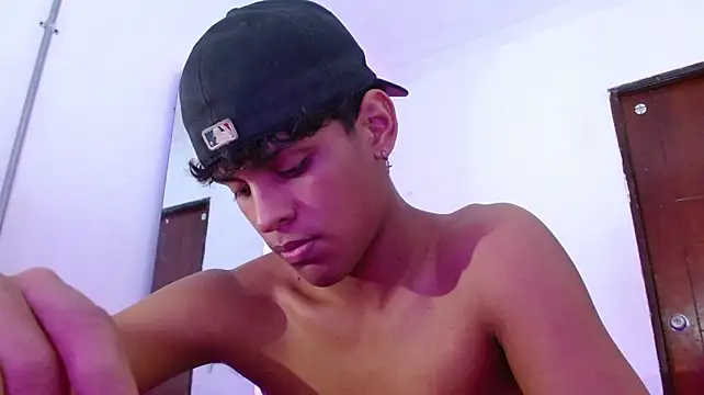 tommy_joyer_ webcam