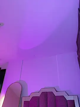 LoveQueen2 webcam