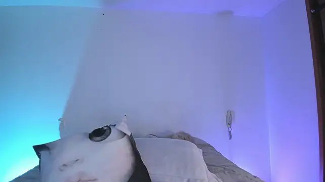 annie_gh webcam