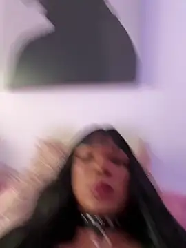 NaomiSteward webcam