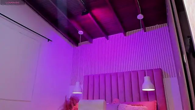ScarlettDreamss7 live sex cam