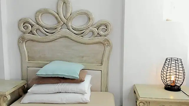 frehia_dimou webcam