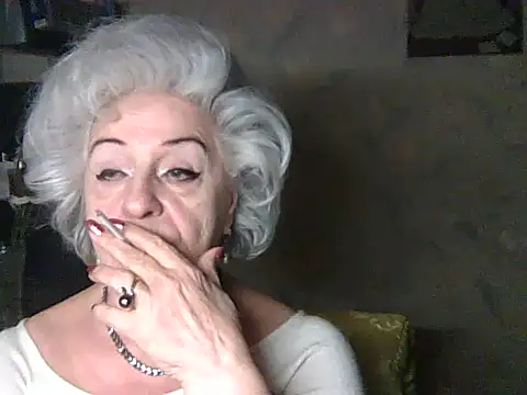ValeriaKroww webcam