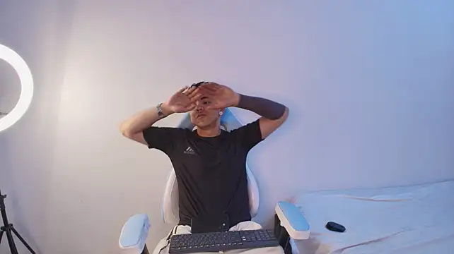 Jaden_and_sofia webcam