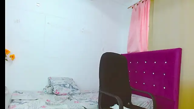 chantalsemenova1 webcam