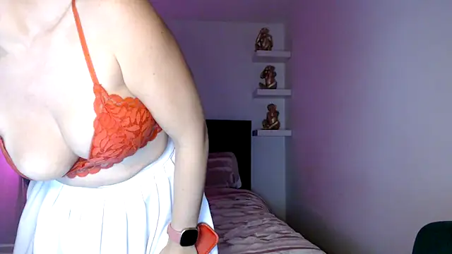 Innocent_sammylux webcam