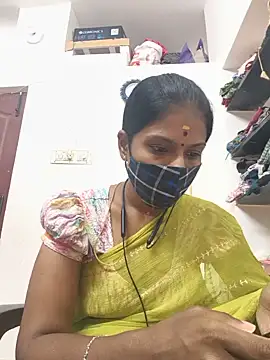 Tamil_Yalini12 webcam