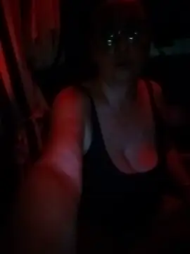 Milfa_nimfomana webcam