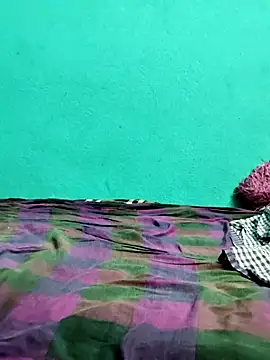 Tamilrojanew webcam