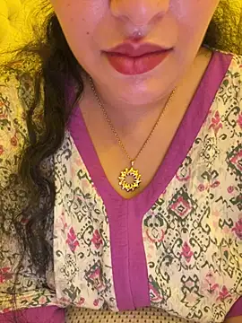 Bold-arabic-vibes webcam