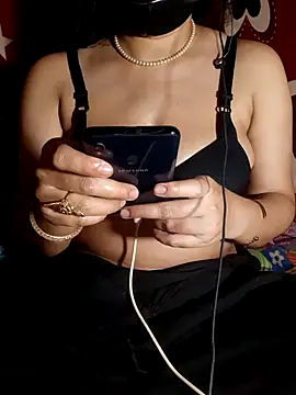 HotGirl23231 webcam