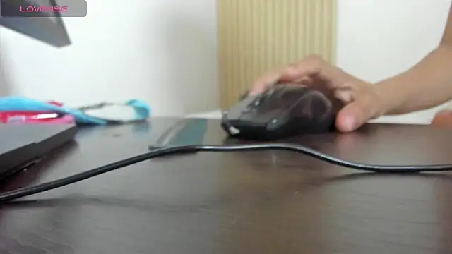 EllaScott7 webcam