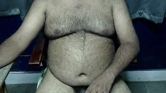 hairysubcub_70 webcam