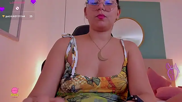 lucy_blue28 webcam